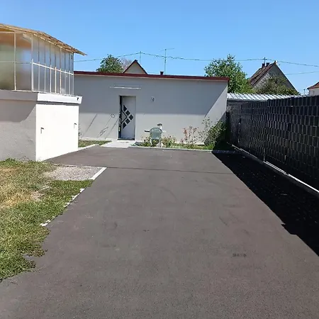 L'annexe - Maison Plain-pieds 40m2 , Jardin, Parking, Cour Cloturee Lejlighed